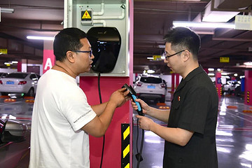 不让安充电桩？宝马新能源车主状告小区物业，赢了！