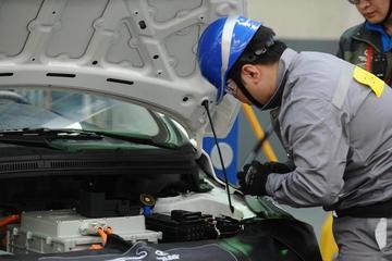 13萬(wàn)公里修了50次，車(chē)主痛斥北汽新能源：維修不出單據(jù)太惡心