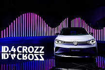 ID.4讓大眾鐵粉傷透心：黑屏斷網(wǎng)老修不好，關(guān)鍵售后還不理你