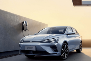 飞凡汽车交2周年答卷，北京ER6车主盛赞服务好：还愿再买飞凡