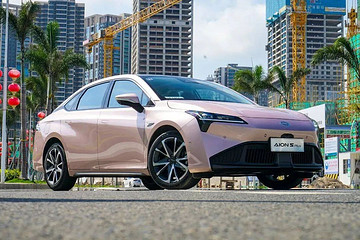 半年2.3萬公里，一位賽車手眼中的埃安AION S Plus是怎樣的？