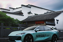 预定车主试驾体验：深蓝SL03是毛坯别墅，但性价比15-20万内最高