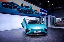 哪吒S十大亮點(diǎn)盤點(diǎn)，超感交互座艙沉浸式體驗(yàn)