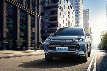 护卫舰07上市，最大的对手竟然是比亚迪自己的唐和宋？