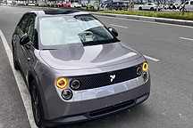 螢火蟲(chóng)車主：一眼就看對(duì)了眼，設(shè)計(jì)感遠(yuǎn)超那些充滿塑料感的競(jìng)品