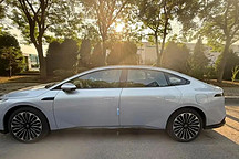日產(chǎn)N7提車分享：算上優(yōu)惠落地價(jià)14.85萬(wàn)，保險(xiǎn)費(fèi)6380元貴不貴？