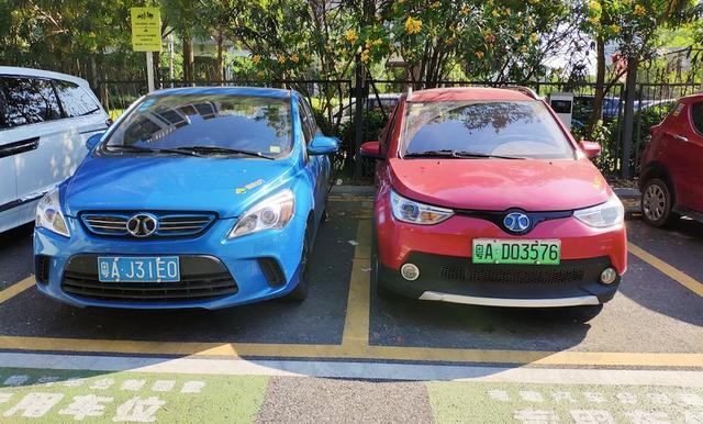 共享汽車應(yīng)該被禁止，因?yàn)檐嚺c老婆不可外借