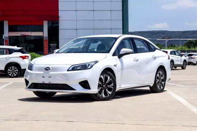 電動(dòng)化再次提速，豐田首款純電動(dòng)轎車即將正式發(fā)布