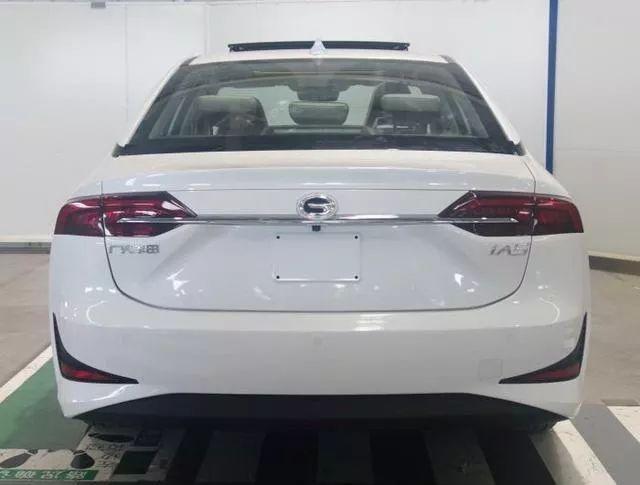 電動(dòng)化再次提速，豐田首款純電動(dòng)轎車即將正式發(fā)布