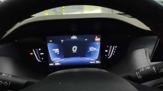 電動汽車非借不買，體驗“回不去”，試駕上汽通用電動汽車