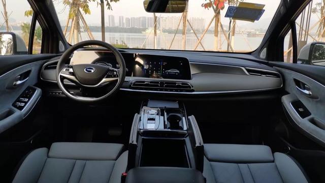 試駕廣汽新能源Aion LX，中國頂級電動SUV應(yīng)該有的樣子