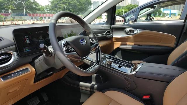埃安 V 能代表中國電動汽車？試駕后你就知道了