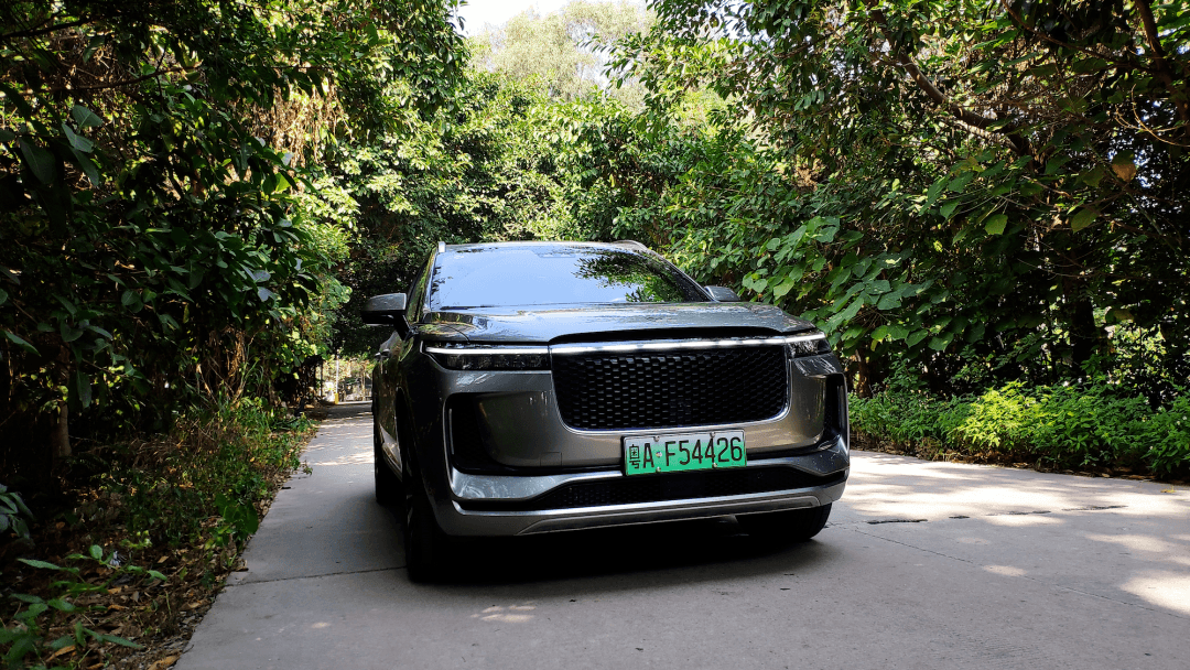 試駕“油電混動”的電動車，這是一輛我們都想要的“理想”汽車