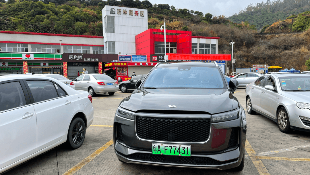 壓倒燃油車的稻草，<a class='link'  target='_blank'>理想ONE</a>或許是最重的那一根