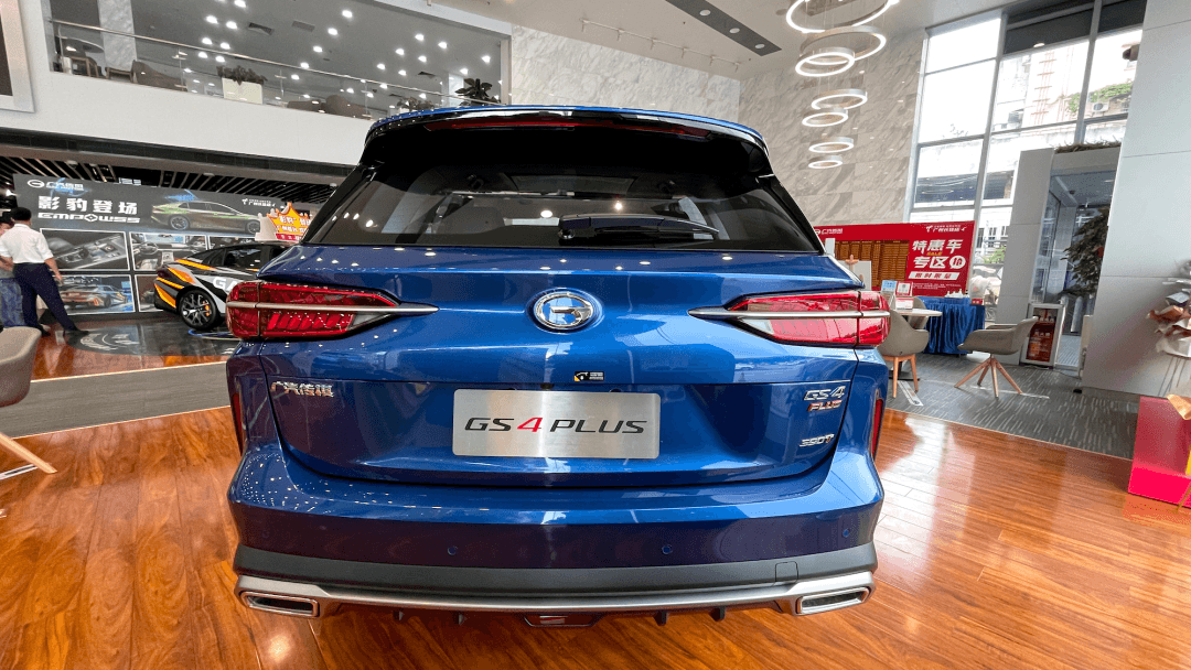 探店傳祺GS4 PLUS，你都有的“高富帥”，我都要