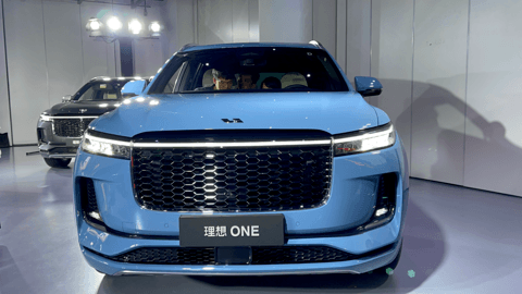 理想ONE即将OTA 2.2版，与研发人员一起探讨竞争对手和未来