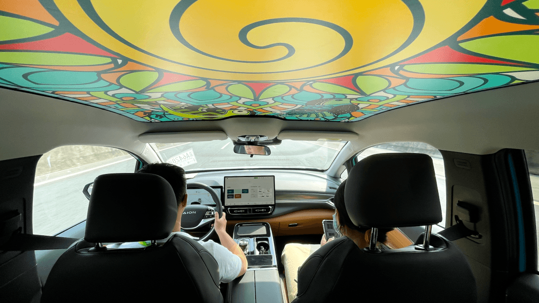 全新AION V Plus的電動汽車格言：更強(qiáng)、更快、更長、更安全