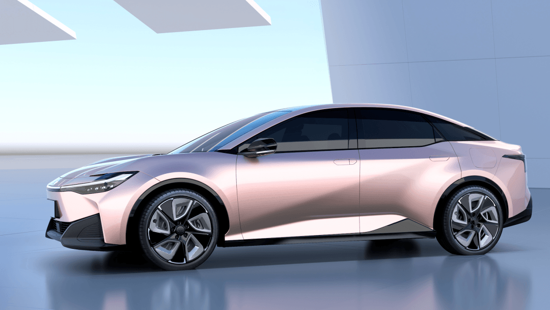 不努力的結果：比亞迪的電動汽車，一汽豐田造