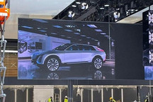 2021上海车展探馆：凯迪拉克LYRIQ曝光