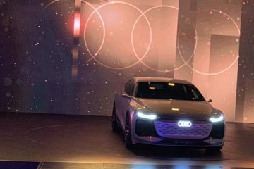 2021上海车展：奥迪A6 e-tron正式首发