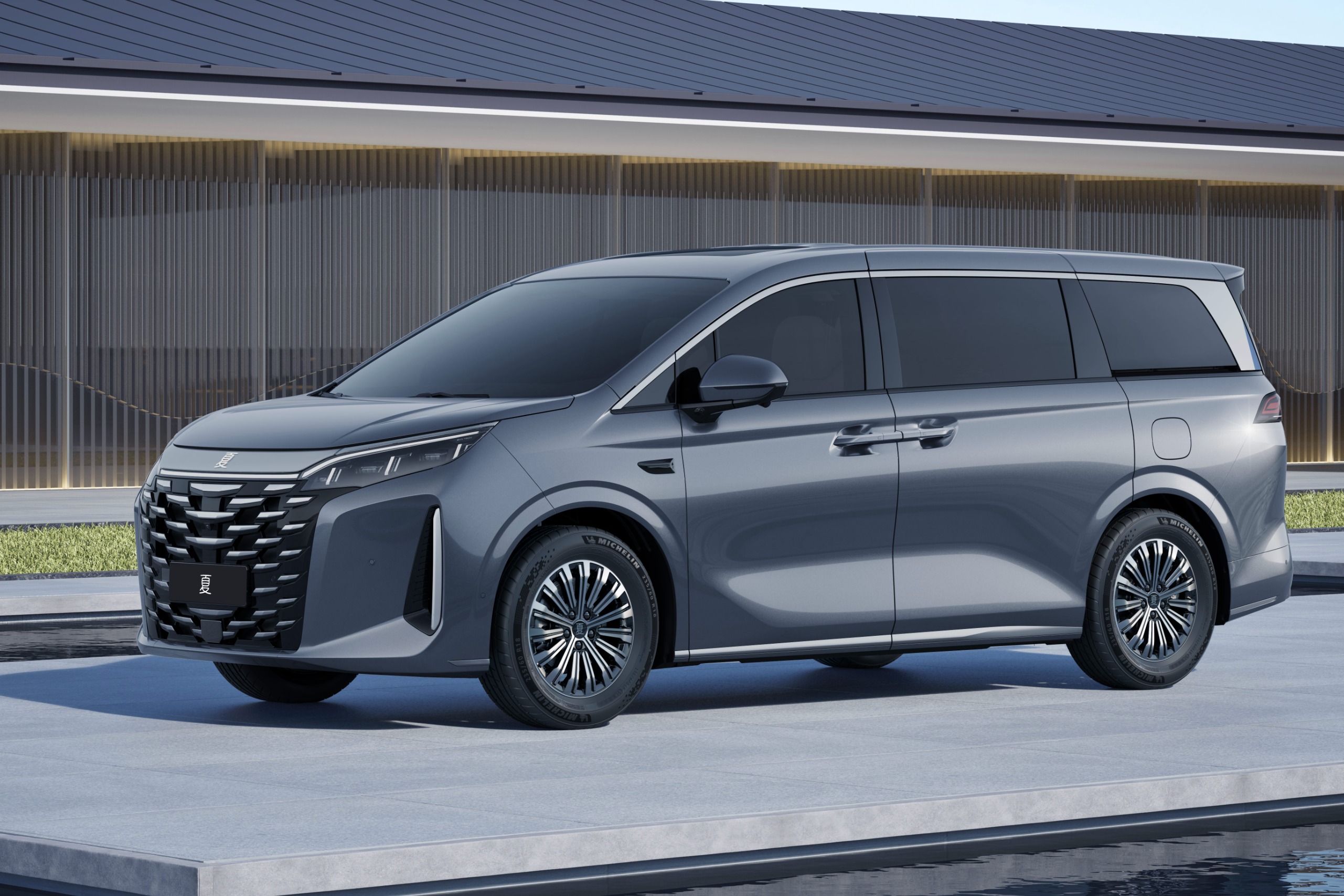 比亞迪夏，龍顏外觀的旗艦MPV，車展亮相