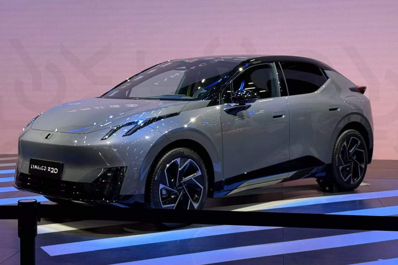 領克Z20，廣州車展亮相，搭載吉利SEA浩瀚架構
