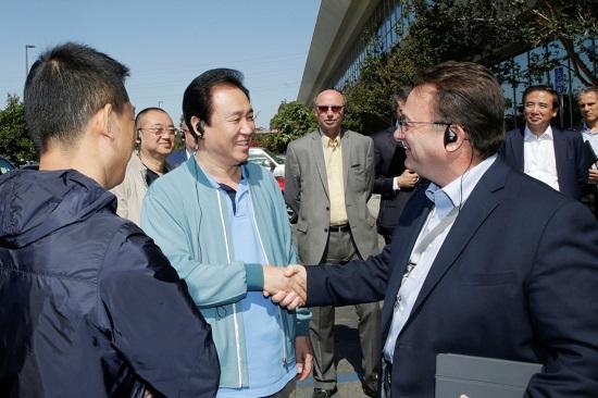 “賈”戲又真做，許家印這回終于明白，造車真沒那么容易！