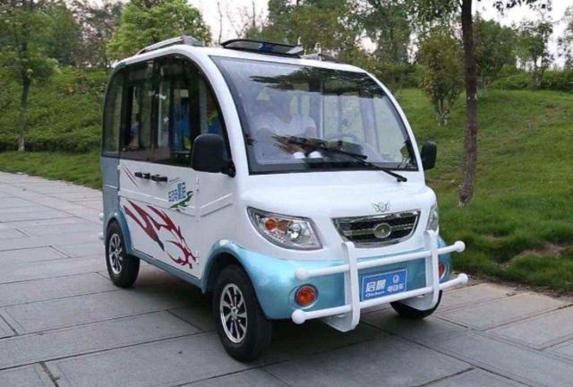 老年代步車要被“封殺”？大爺：好幾萬(wàn)買的，不讓開咋整？