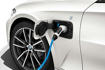 “官宣”插电混动车属于燃油车，牌照和补贴难道没有了？别担心！