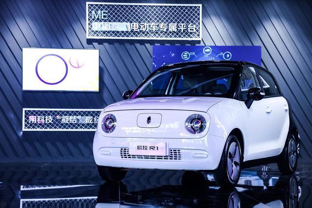 4月新能源汽車銷量榜出爐，比亞迪元EV登頂，帕薩特PHEV擠入前十