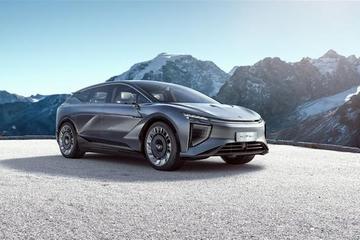 高合HiPhi 1全球首发，华人运通按下“加速”键