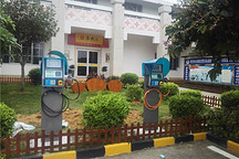 交流充电桩 【交流充电桩原理】 电动汽车交流充电桩的特点