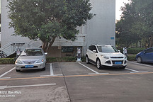  西宁市1762个新能源汽车充电桩使用率不高，建设管理需并重