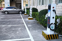专家详解“新基建”：未来十年，中国充电桩预计形成万亿元市场 