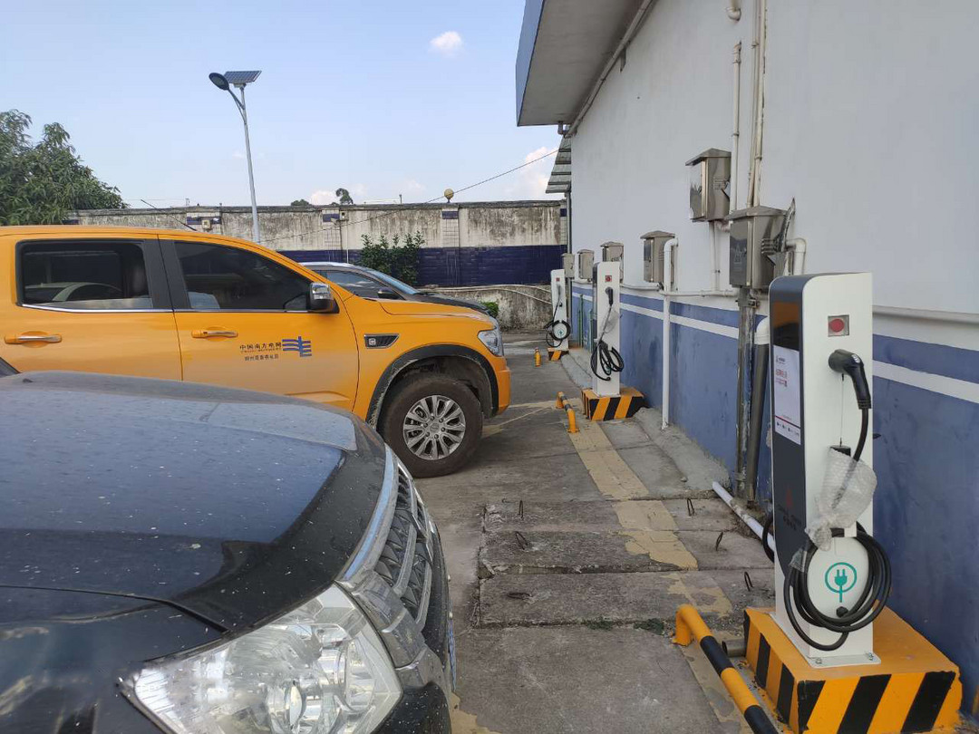 1585210638789391.jpg 鹿寨車管所.jpg