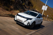 【一電試車】達爾文附身，看北汽新能源EX5如何進化