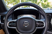 沃尔沃品牌车型2021年将限速180公里/时