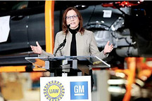 罢工还在持续，玛丽·博拉亲自与UAW谈判