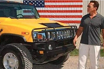 悍马的兴衰，美国最没有必要的男性化交通工具