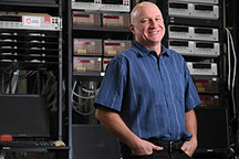 揭秘特斯拉低成本电池背后的加拿大实验室