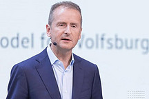 大众支付天价和解费，CEO迪斯被免除指控