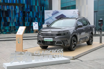 东风雪铁龙的“不舒适”与舒适