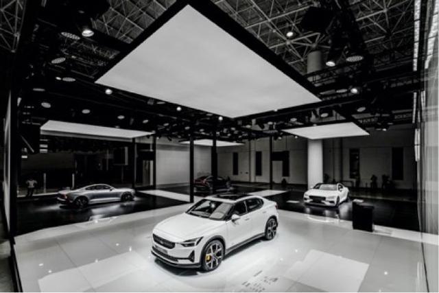 極星2最大動(dòng)力300kW，還有沃爾沃血統(tǒng)，號(hào)稱Model3的攔<a class='link'  target='_blank'>路虎</a>