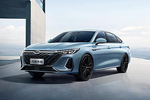 十萬元買緊湊型家轎，艾瑞澤8：原來的我配置這么高！