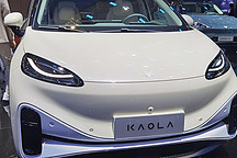 首款純電親子車型極狐考拉亮相上海車展，如何詮釋母嬰友好型汽車