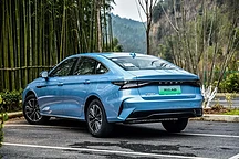 奇瑞風云A8上市：指導價11.99萬元起，競爭秦PLUS/銀河L6