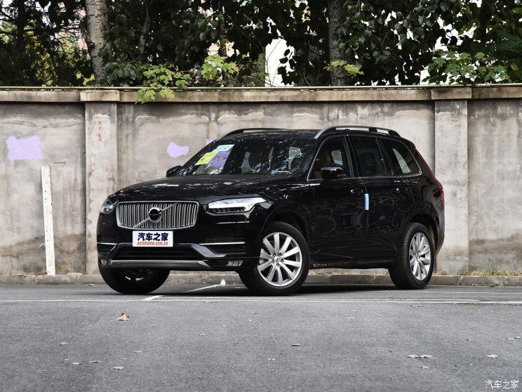 沃爾沃(進口) 沃爾沃XC90 2018款 T5 智逸版 5座