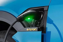 拒绝里程焦虑，百公里油耗4L，三个司机体验混动版雅阁