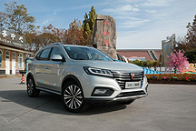 【電車去哪玩】與榮威ERX5一起尋找北京金秋