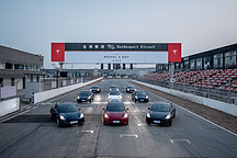 疾如閃電——特斯拉Model 3賽道初試